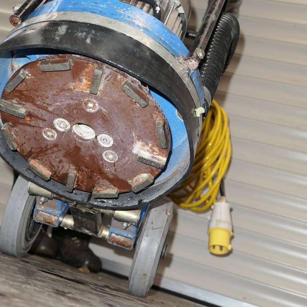now-sold-sabre-g300-concrete-floor-grinder-used-pwm-sales